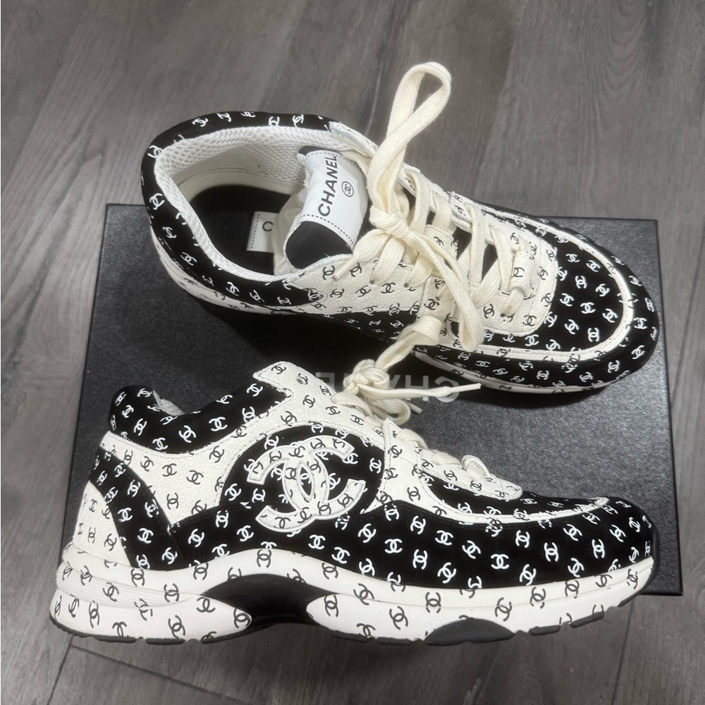CHANEL Monochrome Logo Sneakers